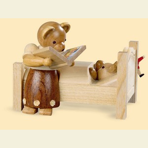 Small Figures & Ornaments Animals Bears Bear Mom tells good night stories - 9cm / 3.5 inch