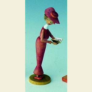 Kleine Figuren & Miniaturen M�rchenfiguren Wilhelm Busch (KWO) Fromme Helene - 9 cm