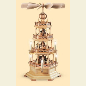 Weihnachtspyramiden 3-st�ckige Pyramiden 3-st�ckige Pyramide - Erzgebirgsmotiv - 63 cm - 120 V Elektromotor (US-Norm)