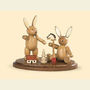 Kleine Figuren & Miniaturen Tiere Hasen 2 spielende Hasenkinder - 4 cm
