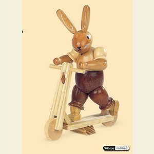 Kleine Figuren & Miniaturen Tiere Hasen Hase auf Roller - 11cm