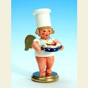 Angels Cooking Angels (Ulbricht) Cooking Angel with Spaghetti - 7,5 cm / 3 inch