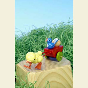 Small Figures & Ornaments Animals Chicks Chick car - 4,0 cm / 2 inch