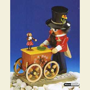 Nutcrackers Misc. Nutcrackers Nutcracker Berliner with music - 40cm / 16 inch